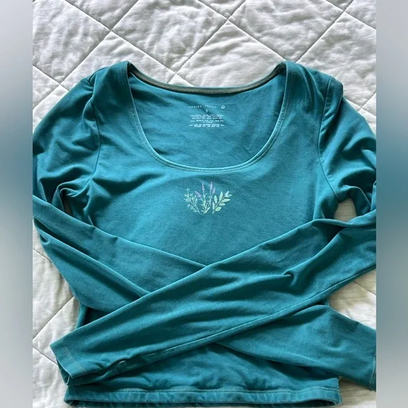 Purusha People Sacred Herbs Thumbhole Top, size small, long sleeve, green - Picture 5 of 5